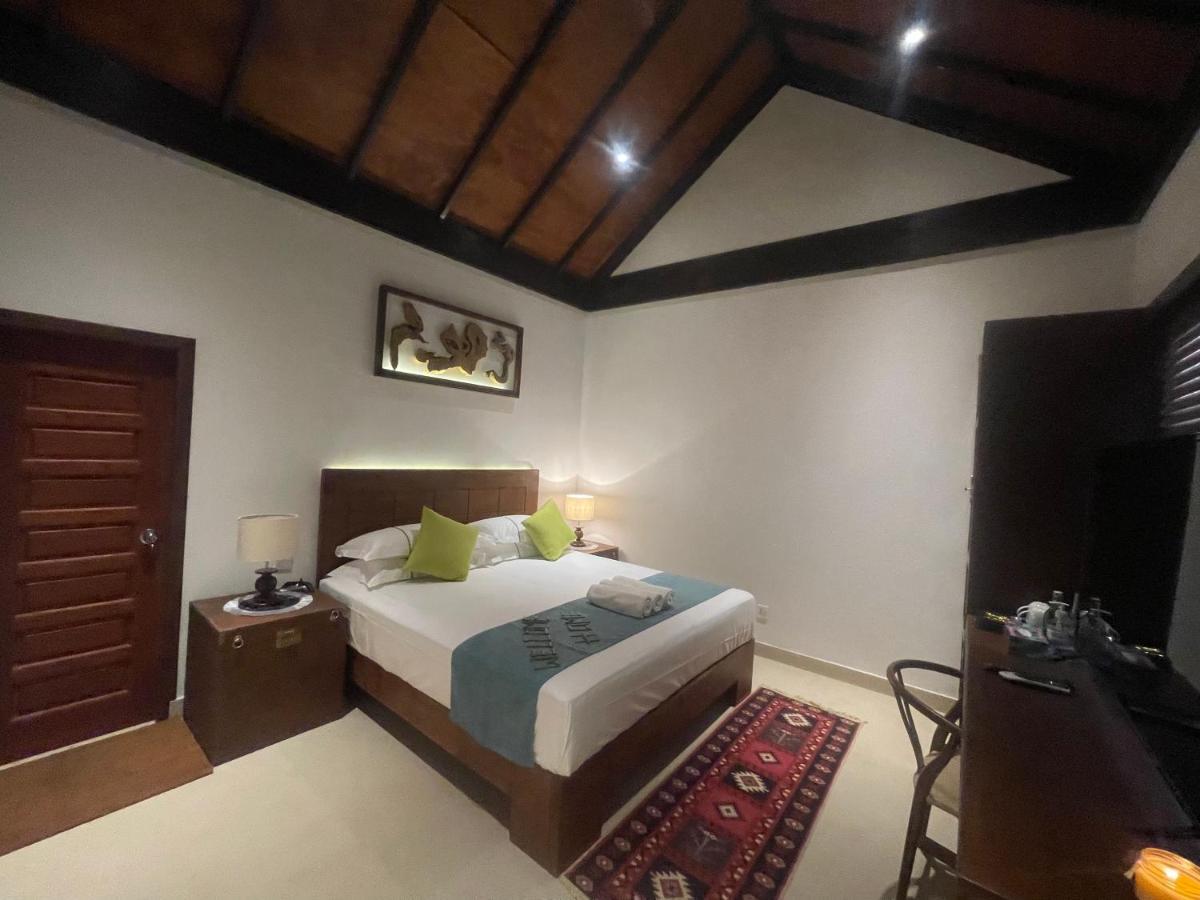 Atholhu Residence Fehendhoo Экстерьер фото