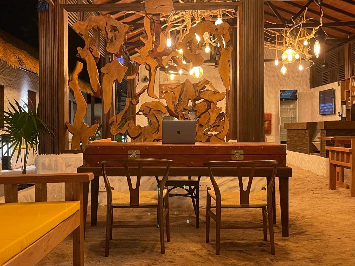 Atholhu Residence Fehendhoo Экстерьер фото