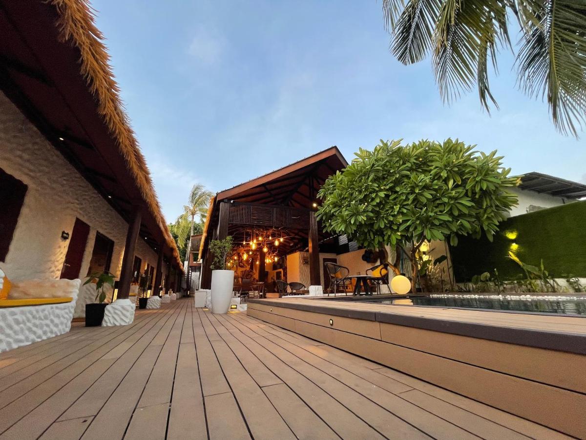 Atholhu Residence Fehendhoo Экстерьер фото