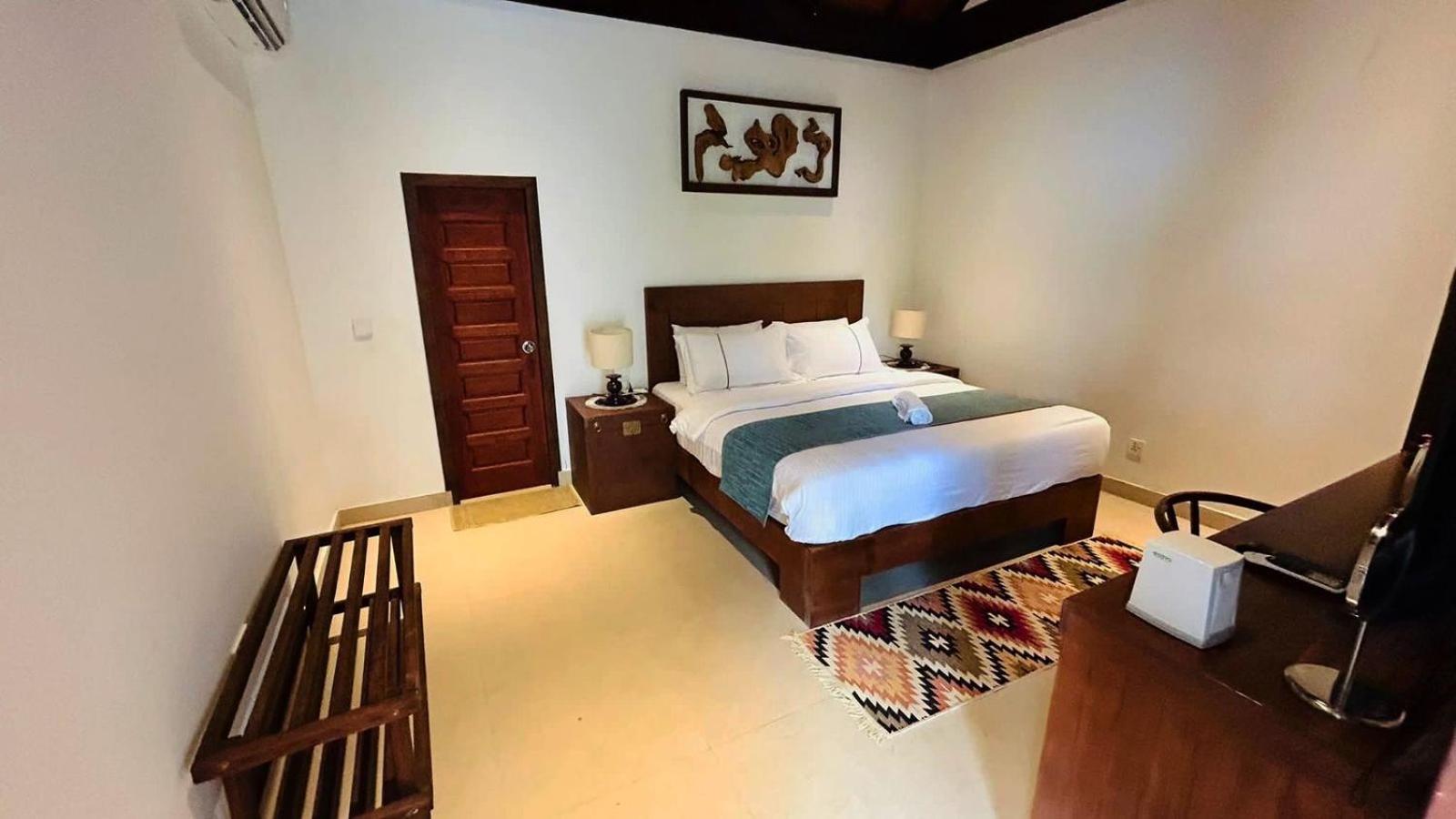 Atholhu Residence Fehendhoo Экстерьер фото